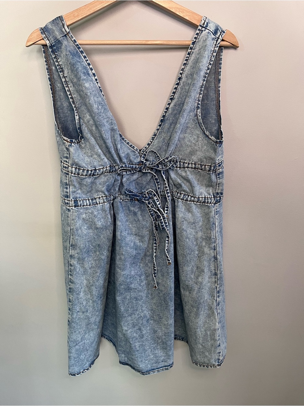 SHEIN Acid Wash Cotton Blend Denim V-Neck Empire Waist Mini Dress Blue sz S